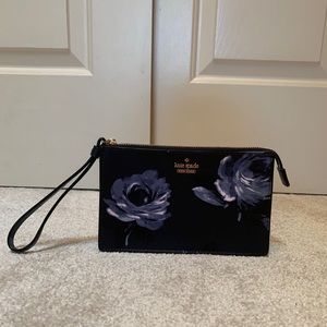 Kate Spade Cameron Street Night Rose Wristlet